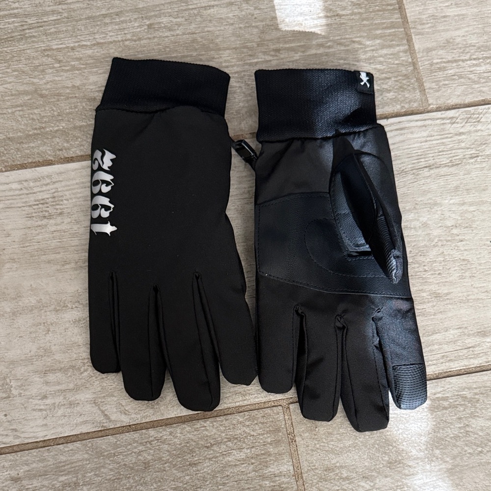 Dutch Bros Black Gloves